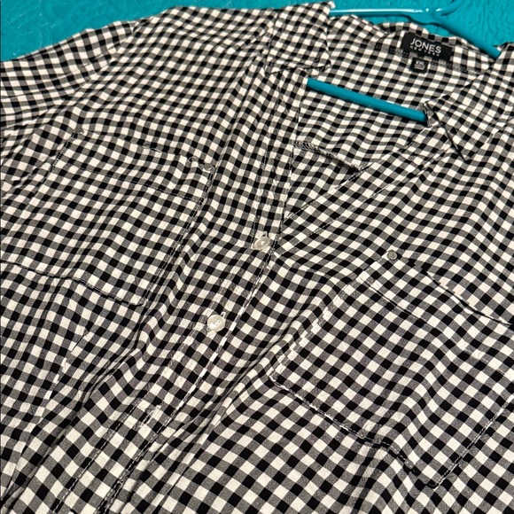Jones New York Black and Tan Checkered Top - Picture 3 of 4